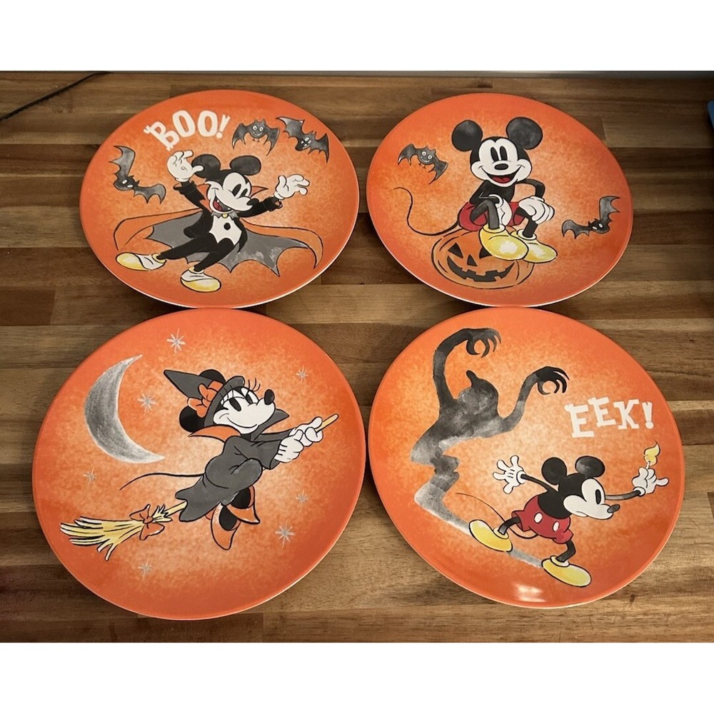 Pottery Barn Kids Disney Mickey &‎ Minnie Mouse Halloween Plates Set of 4 MINT